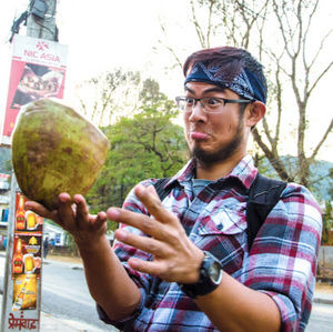 Meet your Posher, Simon